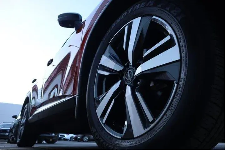 $30824 : Nissan Rogue 2023 AWD SL 4dr image 8