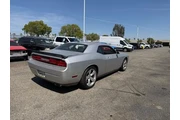 $23900 : Dodge Challenger 2010 SRT8 2 thumbnail