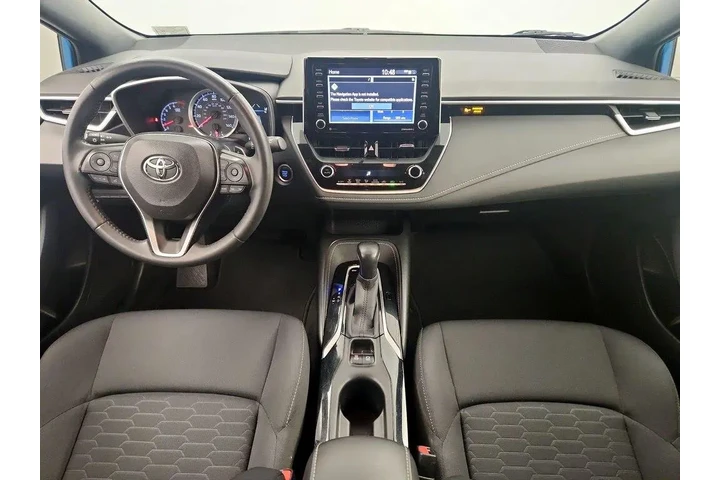 $19998 : Toyota Corolla Hatchback 202 image 9