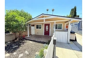 This beautifully maintained 2 en Los Angeles