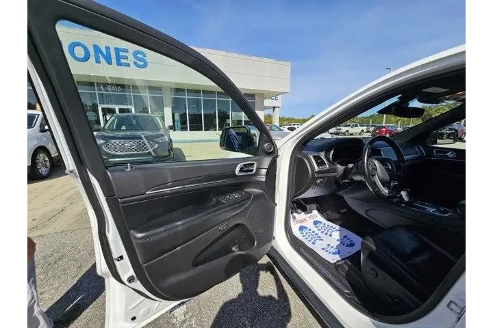 $30059 : Jeep Grand Cherokee WK 2022 image 10