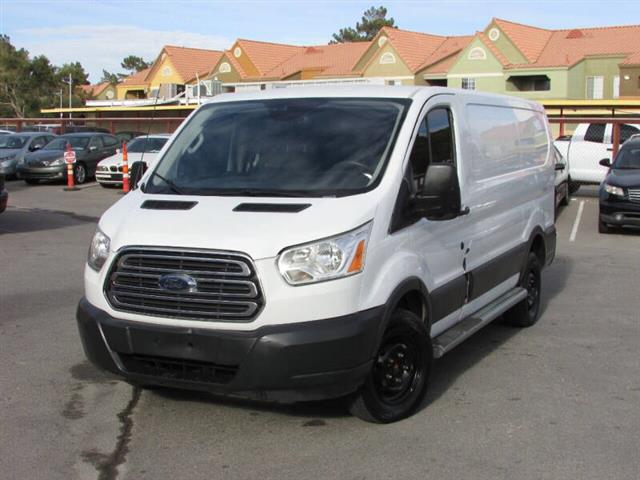 $22900 : 2017 Transit 250 image 5