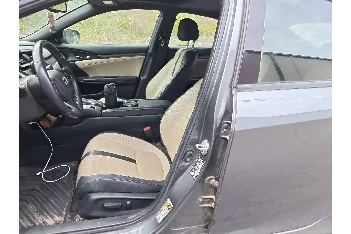 $17990 : Honda Civic 2018 EX-L 4dr Ha image 7