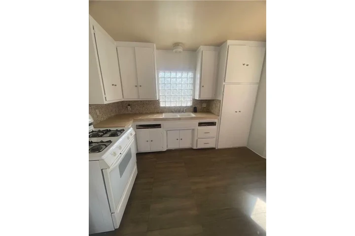 $1500 : Casita en Huntington Park image 1