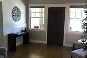 $1100 : Residence 750 square feet Room thumbnail