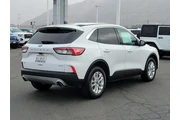 $18200 : Ford Escape 2022 AWD SE 4dr thumbnail