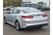 $13995 : Kia Optima 2019 LX 4dr Sedan thumbnail