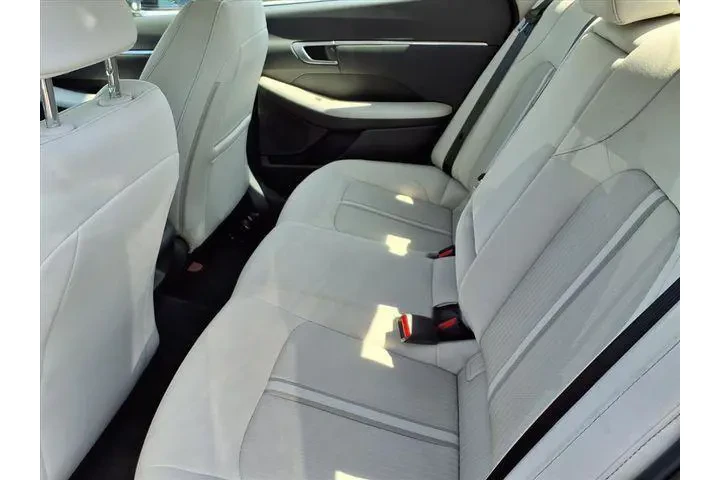 $21931 : Hyundai SONATA 2023 SEL 4dr image 9