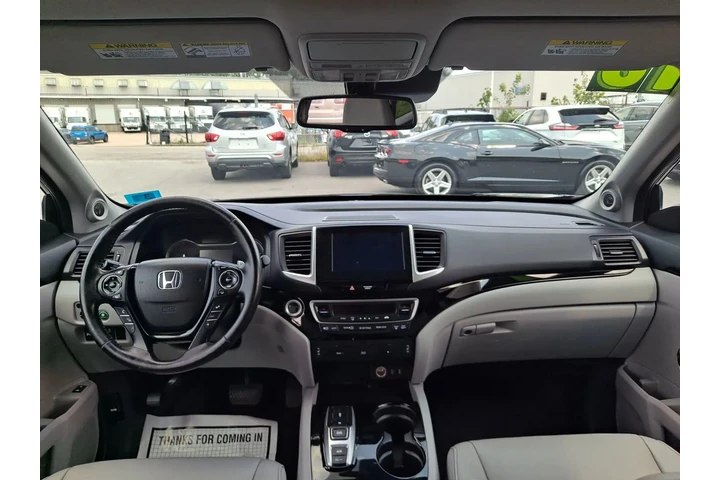 $13900 : 2016 HONDA PILOT TOURING SPOR image 9