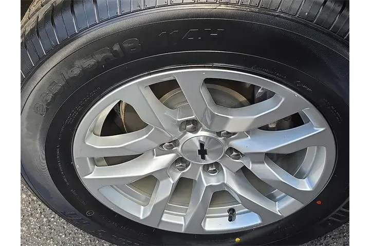 $31990 : Chevrolet Silverado 1500 202 image 7