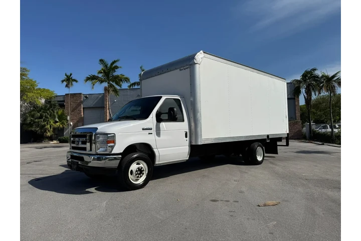$13900 : 🚚 Ford E-450 Super D. Cutaway image 6