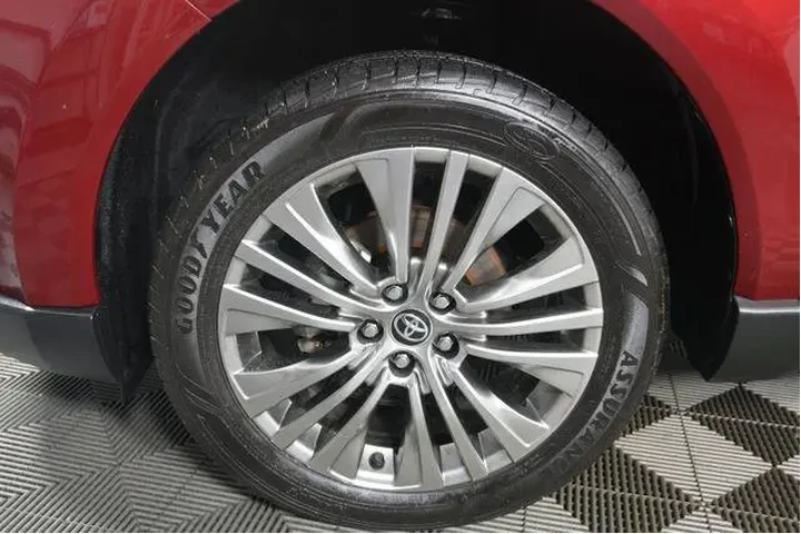 $21000 : Toyota Venza 2021 AWD LE 4dr image 8