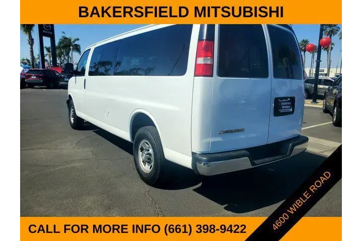 $19199 : Chevrolet Express 2020 LT 35 image 7