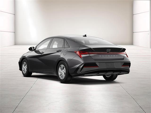 $23190 : New 2024 Hyundai ELANTRA SE image 5