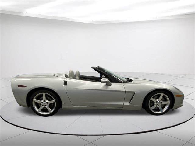 $23249 : Pre-Owned 2007 Corvette Base image 2