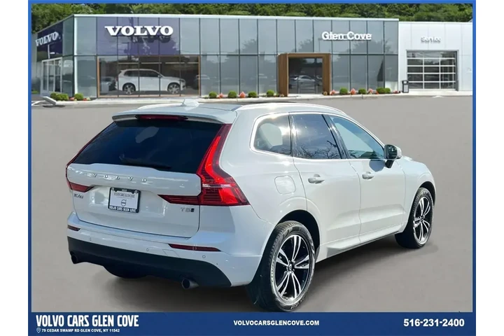 $24000 : Volvo XC60 2021 AWD T5 Momen image 5