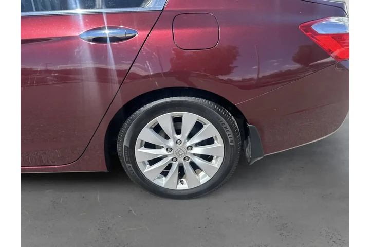 Honda Accord 2014 EX 4dr Sed image 6