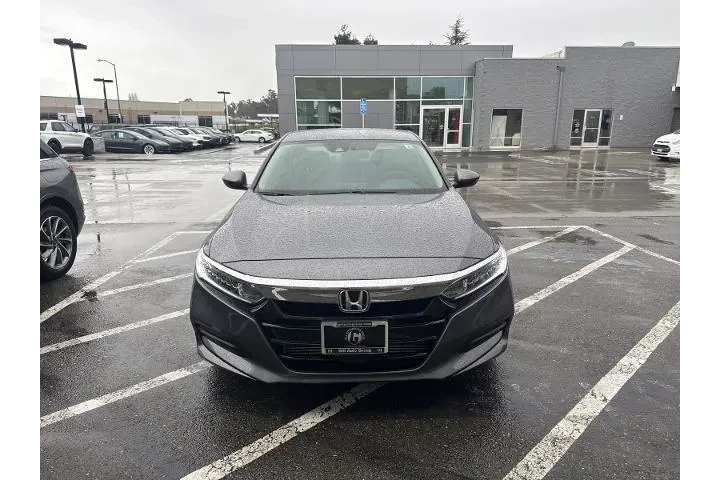 $24950 : Honda Accord 2020 LX 4dr Sed image 3