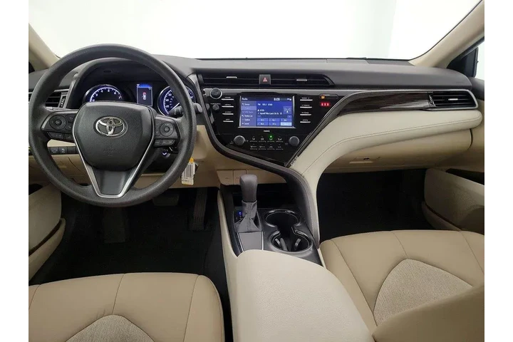$23998 : Toyota Camry 2020 LE 4dr Sed image 9