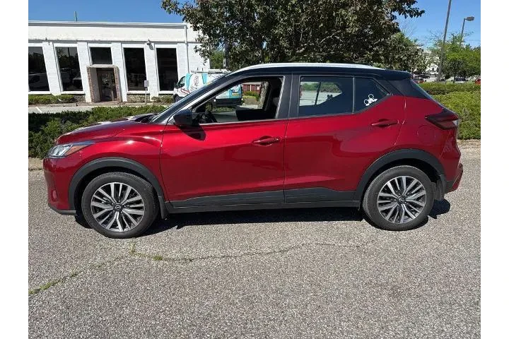 $21000 : Nissan Kicks 2024 SV 4dr Cro image 7