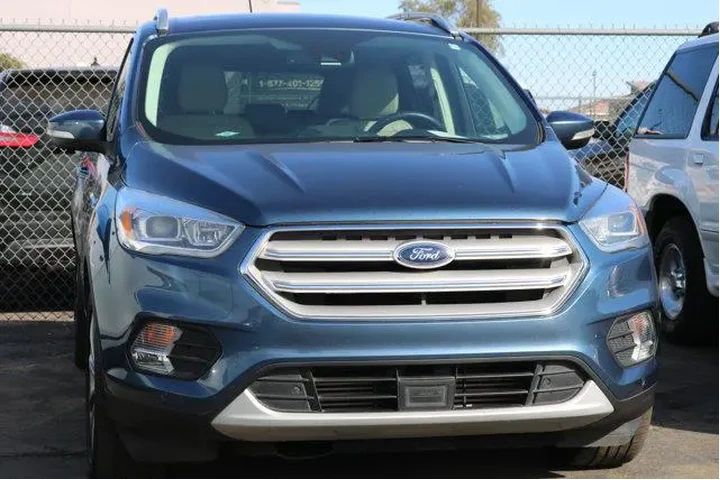 $15156 : Ford Escape 2018 AWD Titaniu image 5