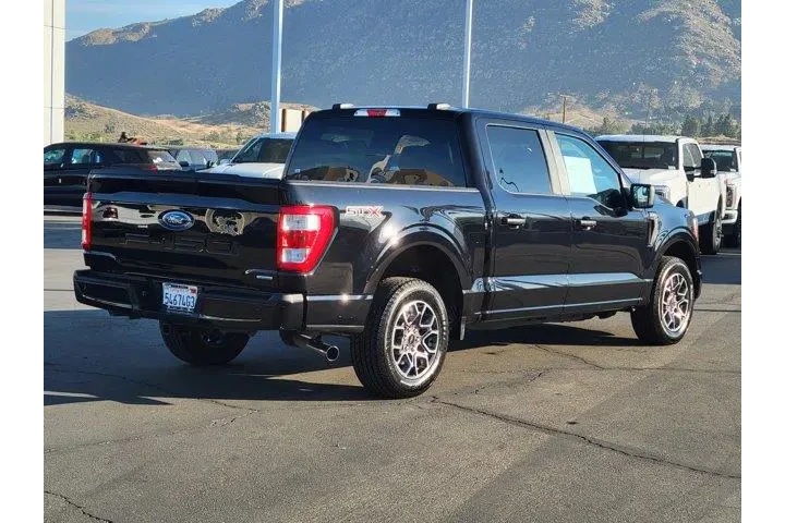$23500 : Ford F-150 2021 4x2 Lariat 4 image 2