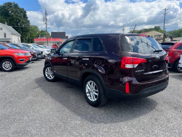 $7990 : 2015 Sorento image 5