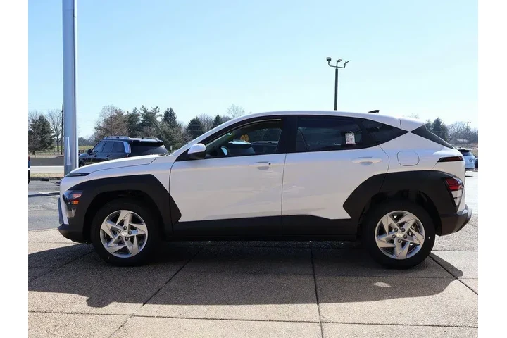 $26833 : Hyundai KONA 2026 SE 4dr SUV image 4