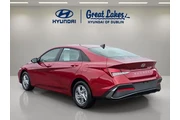 $20766 : Hyundai ELANTRA 2024 SE 4dr thumbnail