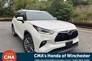 PRE-OWNED 2021 TOYOTA HIGHLAN en Madison WV