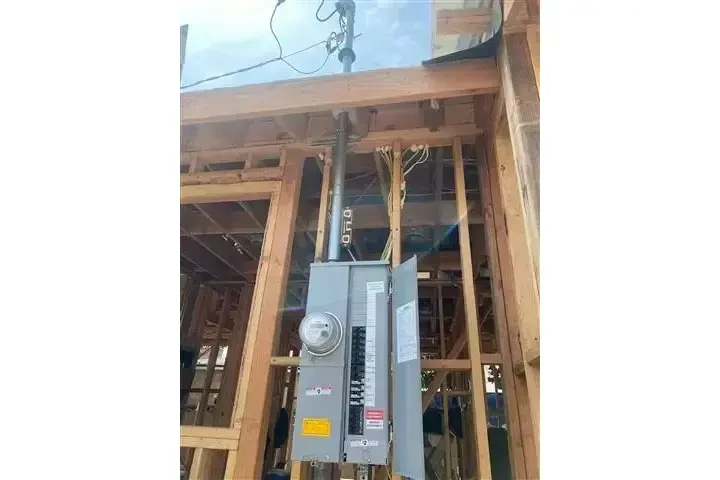 SAUL'S ELECTRICAL SERVICE image 6