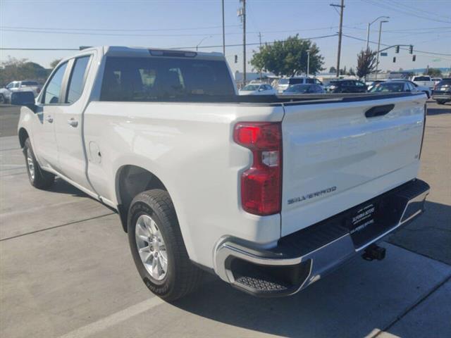 $32999 : 2020 Silverado 1500 LT image 4