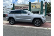 $13995 : 2018 Grand Cherokee Laredo E thumbnail