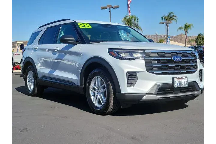 $39810 : Ford Explorer 2026 Active 4d image 2