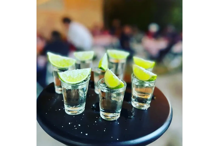 Banquetes para Quinceañeras image 3