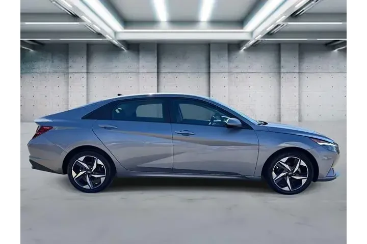 $18999 : Hyundai ELANTRA 2023 SEL 4dr image 6