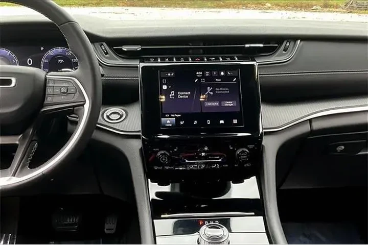 $30700 : Jeep Grand Cherokee L 2024 4 image 6