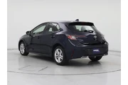$19998 : Toyota Corolla Hatchback 202 thumbnail
