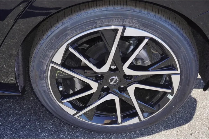 $21991 : Nissan Sentra 2025 SR 4dr Se image 8