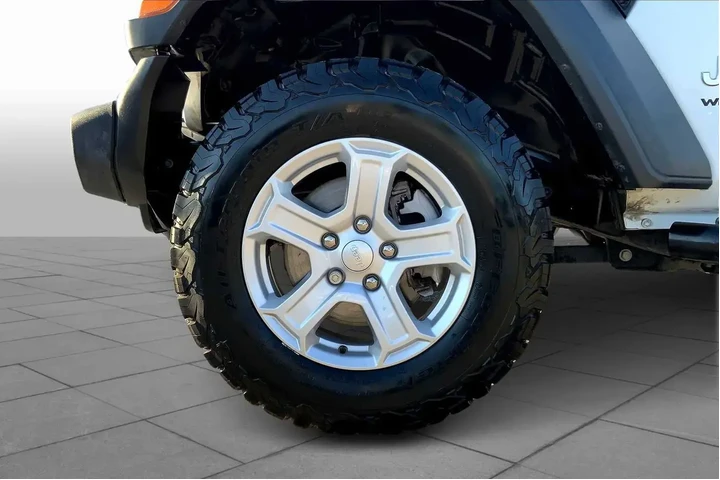 $23798 : Jeep Wrangler 2020 4x4 Sport image 9