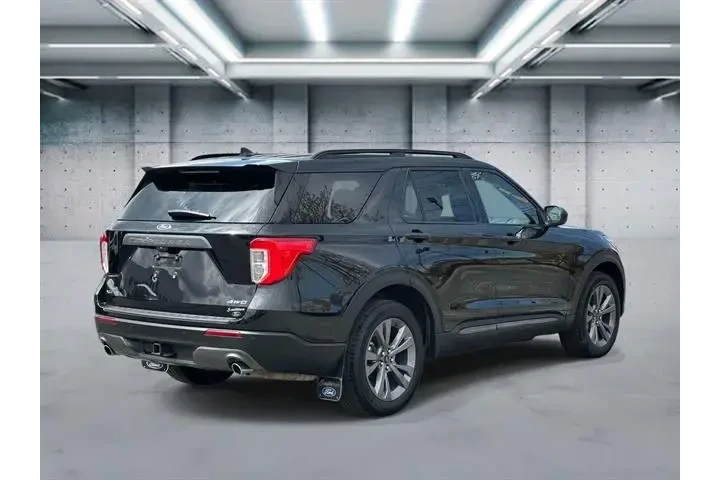 $28995 : Ford Explorer 2023 AWD XLT 4 image 6