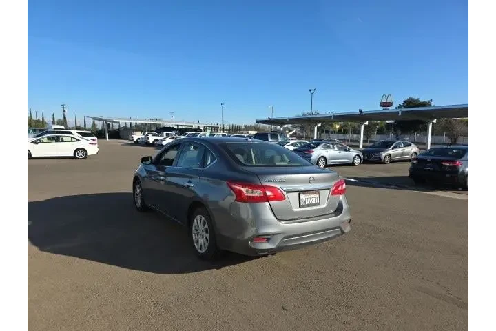 $8900 : Nissan Sentra 2019 S 4dr Sed image 4