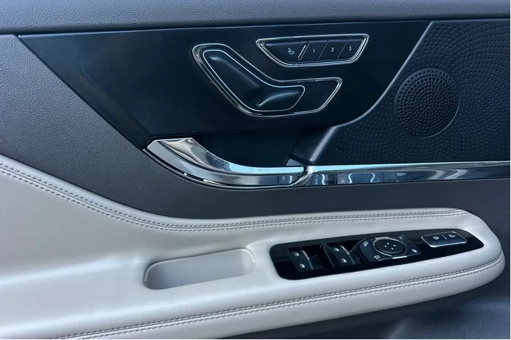 $31900 : Lincoln Corsair 2023 Standar image 10