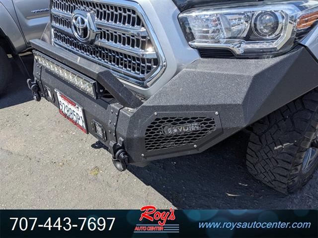 $27995 : 2017 Tacoma SR V6 4WD Truck image 7