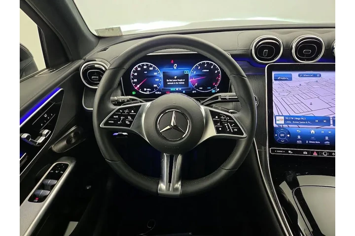 $37998 : Mercedes-Benz GLC 2023 GLC 3 image 10
