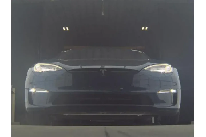 $37990 : Tesla Model S 2021 AWD Long image 3