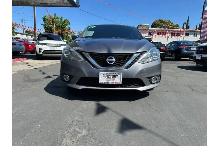 2017 Sentra SR image 4