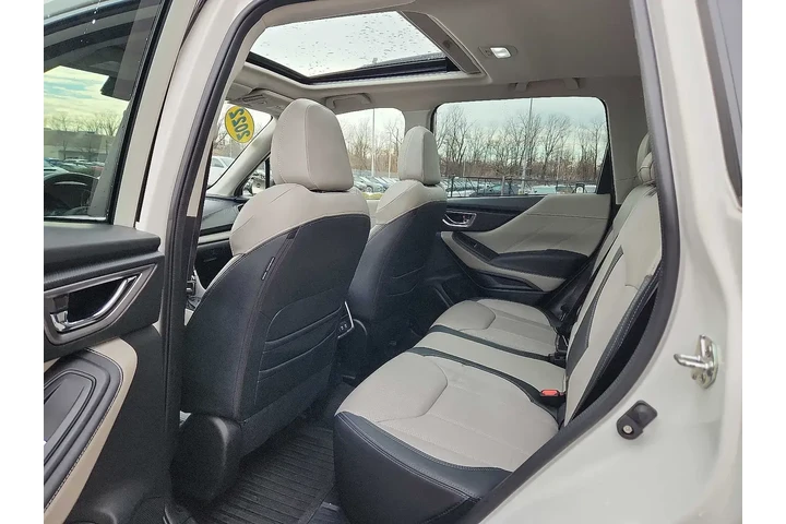 $23599 : Subaru Forester 2022 AWD Lim image 10