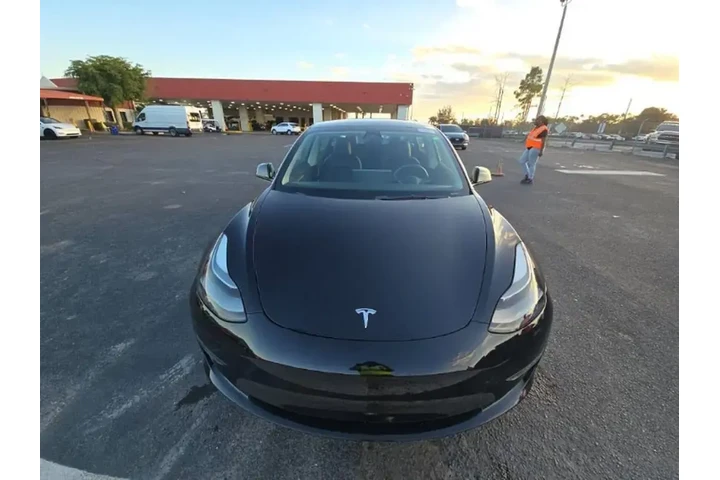 $24193 : Tesla Model 3 2023 4dr Sedan image 2