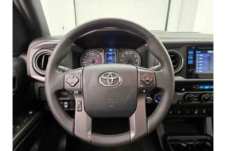 $24998 : Toyota Tacoma 2017 4x2 TRD S image 10
